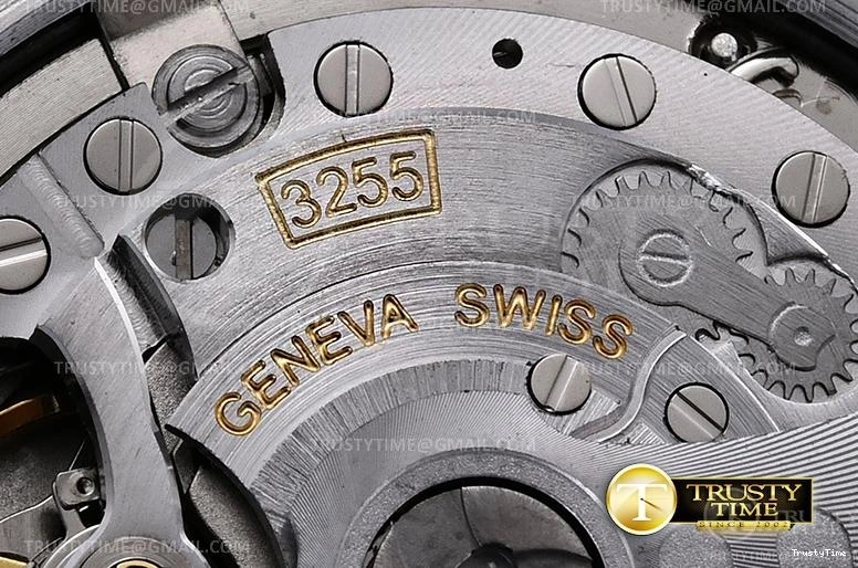 1022 ModernLook RDD0224B – DayDate 36mm 747